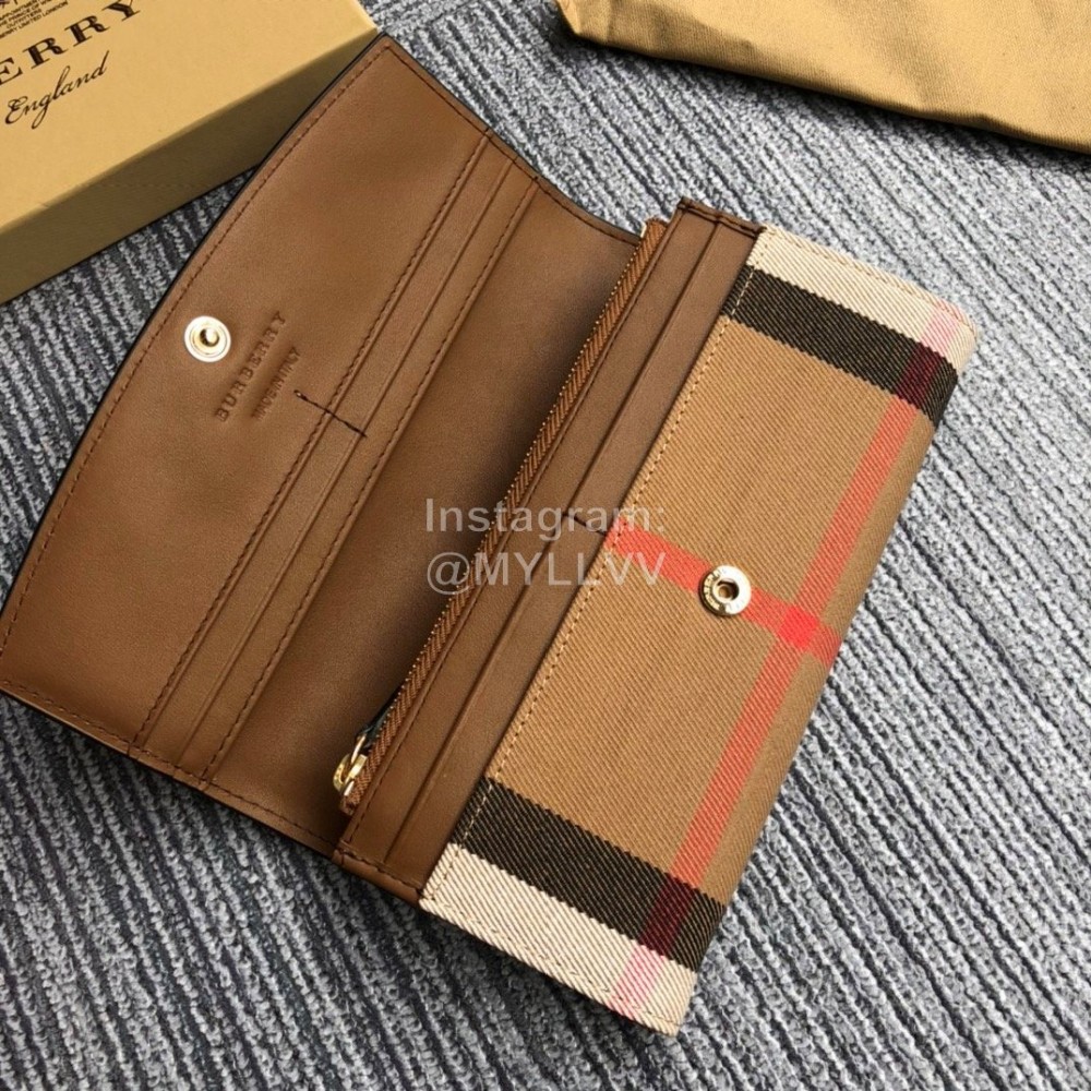 Burberry Vintage Leather Long Flip Wallet Brown