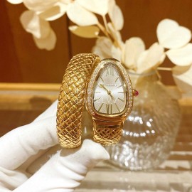 Bvlgari Serpentin Spig Series Gold Strap Diamond Watch
