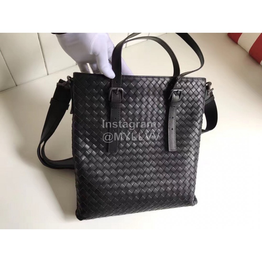 Bottega Veneta Black Leather Woven Messenger Bag 276358