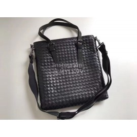Bottega Veneta Black Leather Woven Messenger Bag 276358