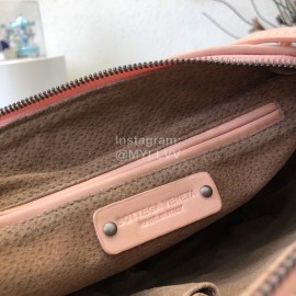 Bottega Veneta Fashionable Pink Sheepskin Woven Messenger Bag