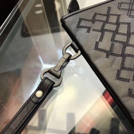 Bottega Veneta Leather Woven Handbag For Men