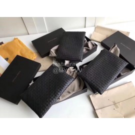 Bottega Veneta Simple Cowhide Woven Zipper Handbag For Men 301204