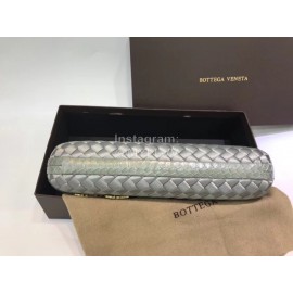 Bottega Veneta Fashion Cowhide Knitting Butterfly Hardware Evening Bag Gray
