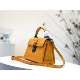 Bottega Veneta Fashion Napa Leather Woven Handbag Messenger Bag Yellow