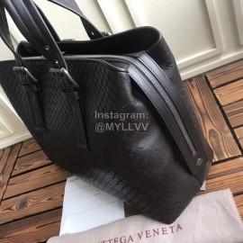 Bottega Veneta New Woven Black Leather Leisure Handbag For Men