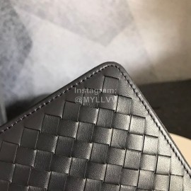Bottega Veneta Classic Woven Cowhide Zipper Passport Clip Black 114078