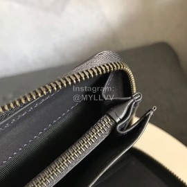 Bottega Veneta Classic Woven Cowhide Zipper Passport Clip Black 114078