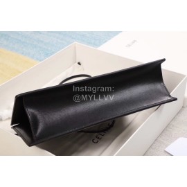 Celine Medium Elegant Vintage Calfskin Clip Bag Black 112233