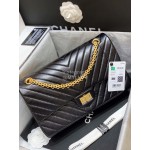 Chanel 2.55 Reissue Ancient Gold V Grid Chain Bag 226v