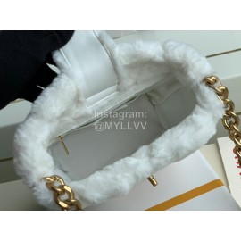 Chanel Autumn Winter Wool Bucket Bag Handbag White