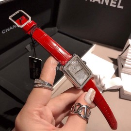 Chanel Fashion Diamond Leather Strap Watch For Women Red