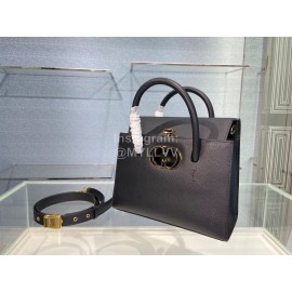 Dior 30 Montaigne St Honoré Enamel "CD" Buckle Ladies Handbag Medium Black