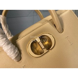 Dior 30 Montaigne St Honoré Enamel "CD" Clasp Ladies Handbag Medium Yellow