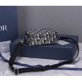 Dior Men's Oblique Plaid Leather Clutch Messenger Bag Black And White CD93307