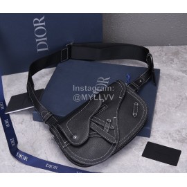 Dior Saddle Men's Grained Cowhide Crossbody Saddle Bag Black And White P0095
