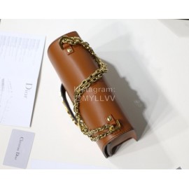 Dior Adior Letter Vacuum Plain Weave Chain Crossbody Bag Coffee Color
