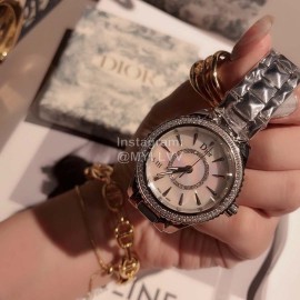Dior Viii Montaigne Steel Strap Watch