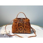 Fendi Exquisite Snake Pattern Messenger Bag For Women Brown