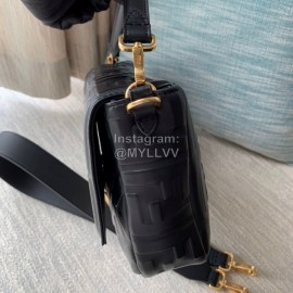 Fendi Fashion Large Flip Messenger Bag For Women Black