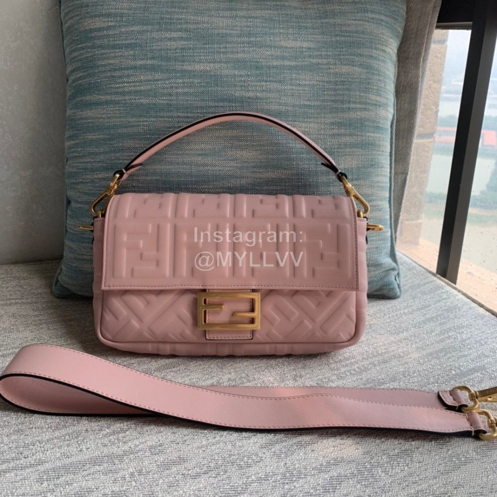 Fendi Fashion Medium Embossed Flap Bag Pink