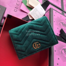 Gucci  GG Solid Color Herringbone Pattern Velvet Short Wallet Green 466492