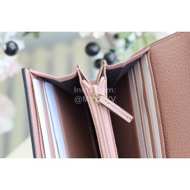 Gucci  GG Solid Color Leather Folding Wallet Nude Pink 400586