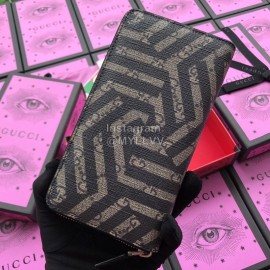 Gucci  GG Supreme Tian Geometric Print Zipper Around Long Wallet Black 411766
