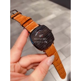 Gucci Grip Series Leather Strap Watch Brown