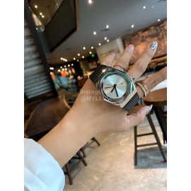 Gucci New Coated Glass Waterproof Rubber Strap Watch