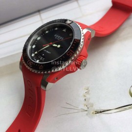 Gucci Dive Rubber Strap Luminous Watch