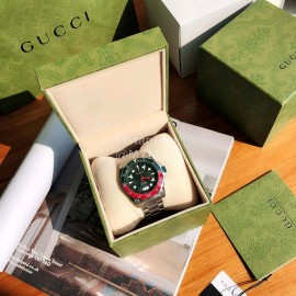 Gucci 316 Fine Steel Case Strap 200m Waterproof Watch