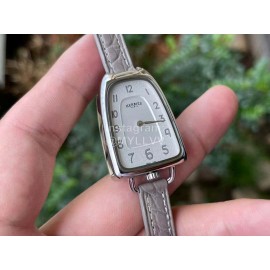 Galop D’Hermès Fashion Leather Strap Watch Gray