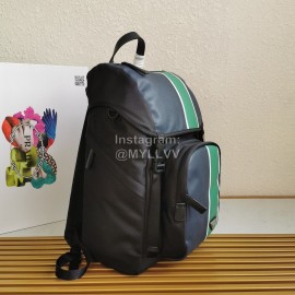 Prada Calf Leather Nylon Shoulder Strap Fashion Backpack For Men Green 2vz135