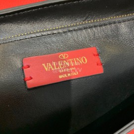 Valentino Fashion Leather Handbag Messenger Bag Red 0015