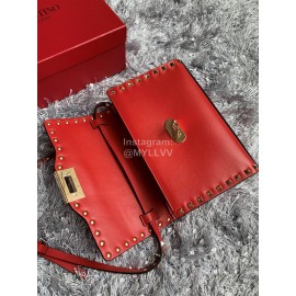 Valentino Fashion Plain Leather Flip Messenger Bag Red 0181b