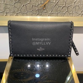 Valentino Large Black Leather Handbag For Women 0399a