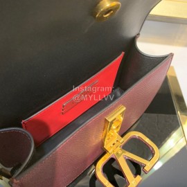 Valentino Fashion Leather Waist Bag Messenger Bag Purple 0075