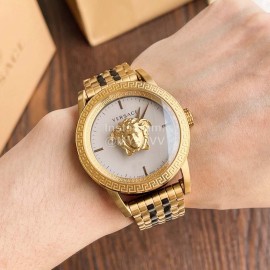 Versace Medusa Heads 43mm Dial Watch For Men Gold