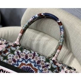 DIOR BOOK TOTE Kaleidoscope Oblique Embroidery Canvas Bag Small