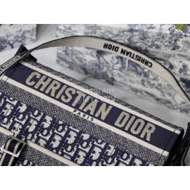 DIOR Oblique Embroidery Messenger Bag Diorcamp Bag Blue