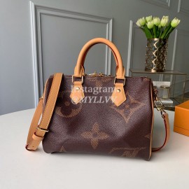 Louis Vuitton M44602 Monogram and Monogram Reverse Canvas SPEEDY BANDOULIÈRE 30 Travel Bags For Women