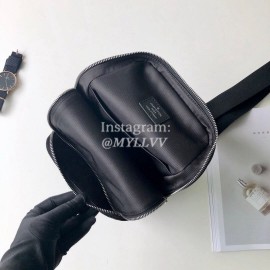 Louis Vuitton Damier Graphite Canvas AVENUE SLING BAG For Men N41719