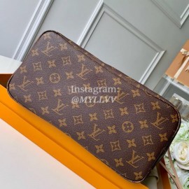 Louis Vuitton Monogram Canvas Neverfull MM Tote Medium Size Bag For Women Cherry Cerise Red M41177