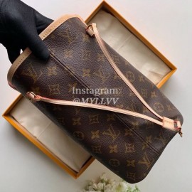 Louis Vuitton Monogram Canvas Neverfull MM Tote Medium Size Bag For Women Pink M50366
