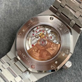 Audemars Piguet Diamond 41mm Diameter Watch