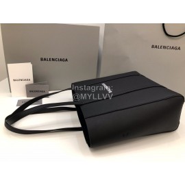 Balenciaga Large Cowhide Crossbody Tote Bag Handbag Black
