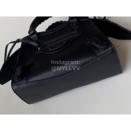 Balenciaga Fashion Leather Crossbody Handbag Black