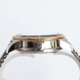 Breitling 42mm Dial Watch For Men