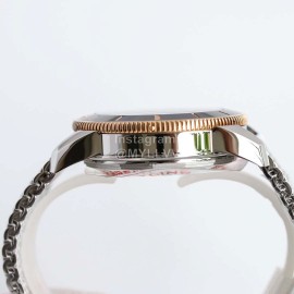 Breitling 42mm Dial Watch For Men